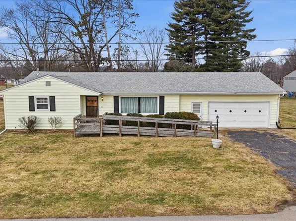 105 Margaret St, Newark, OH 43055