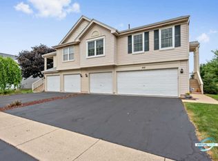 442 Gloria Ln, Oswego, IL 60543
