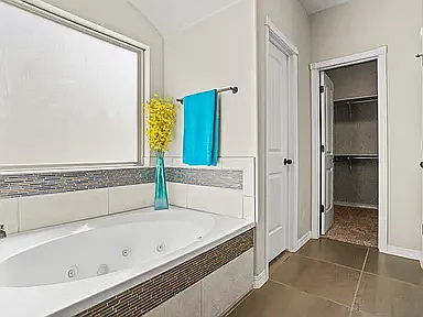 14813 Long Shadow Ave — Photo 10