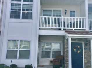161 Rosebud Ct, Patchogue, NY 11772