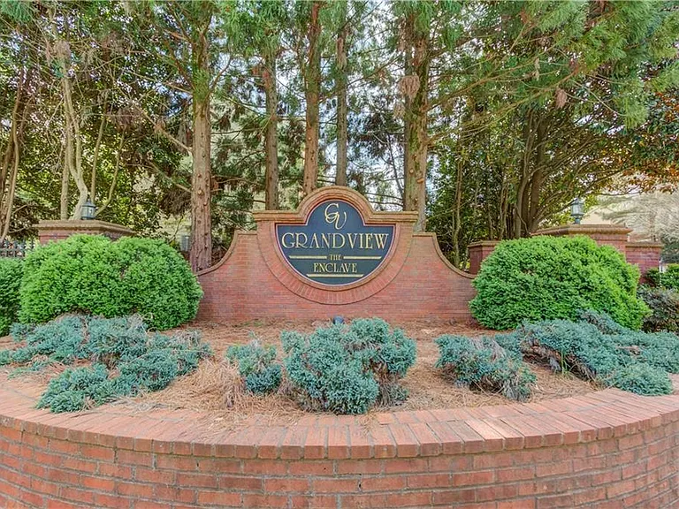 5135 Amberden Hall Dr — Photo 34