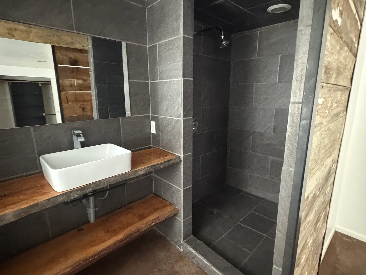 2 bed, 1188 sqft, $1,300 — Photo 3