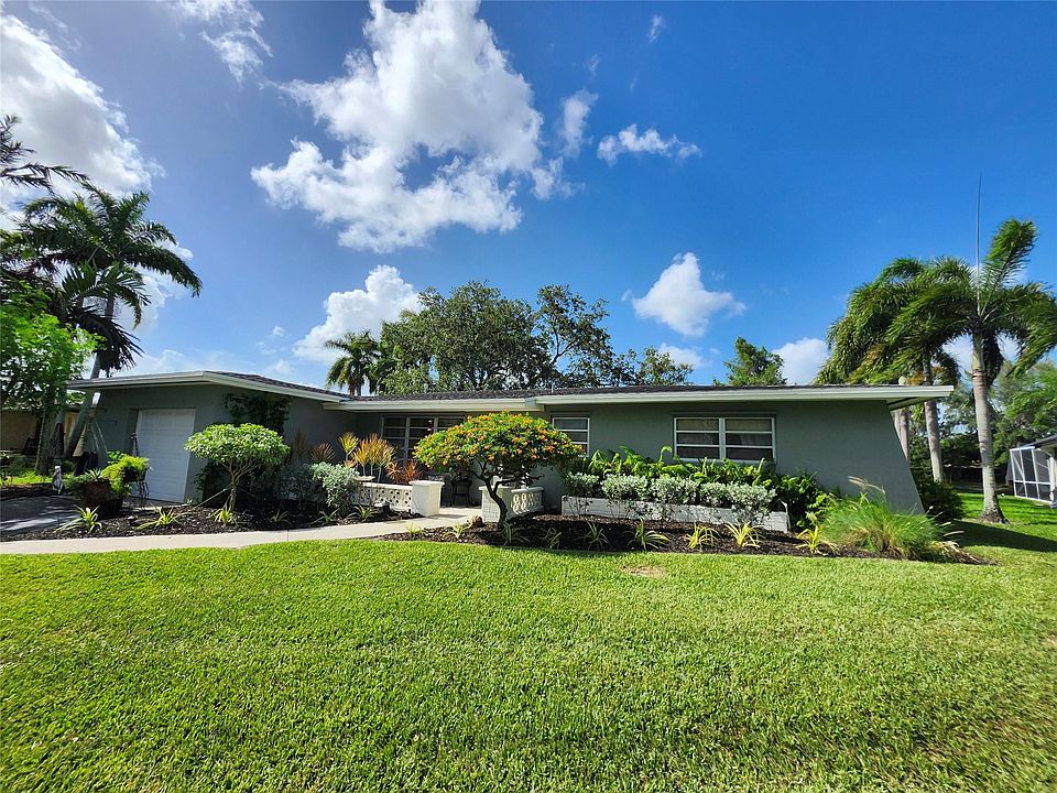 1st image of 10321 NW 18th Place