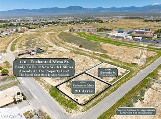 1701 S Enchanted Mesa St, Pahrump, NV 89048