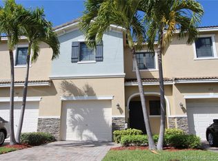 309 NE 194th Ln #309, Miami, FL 33179