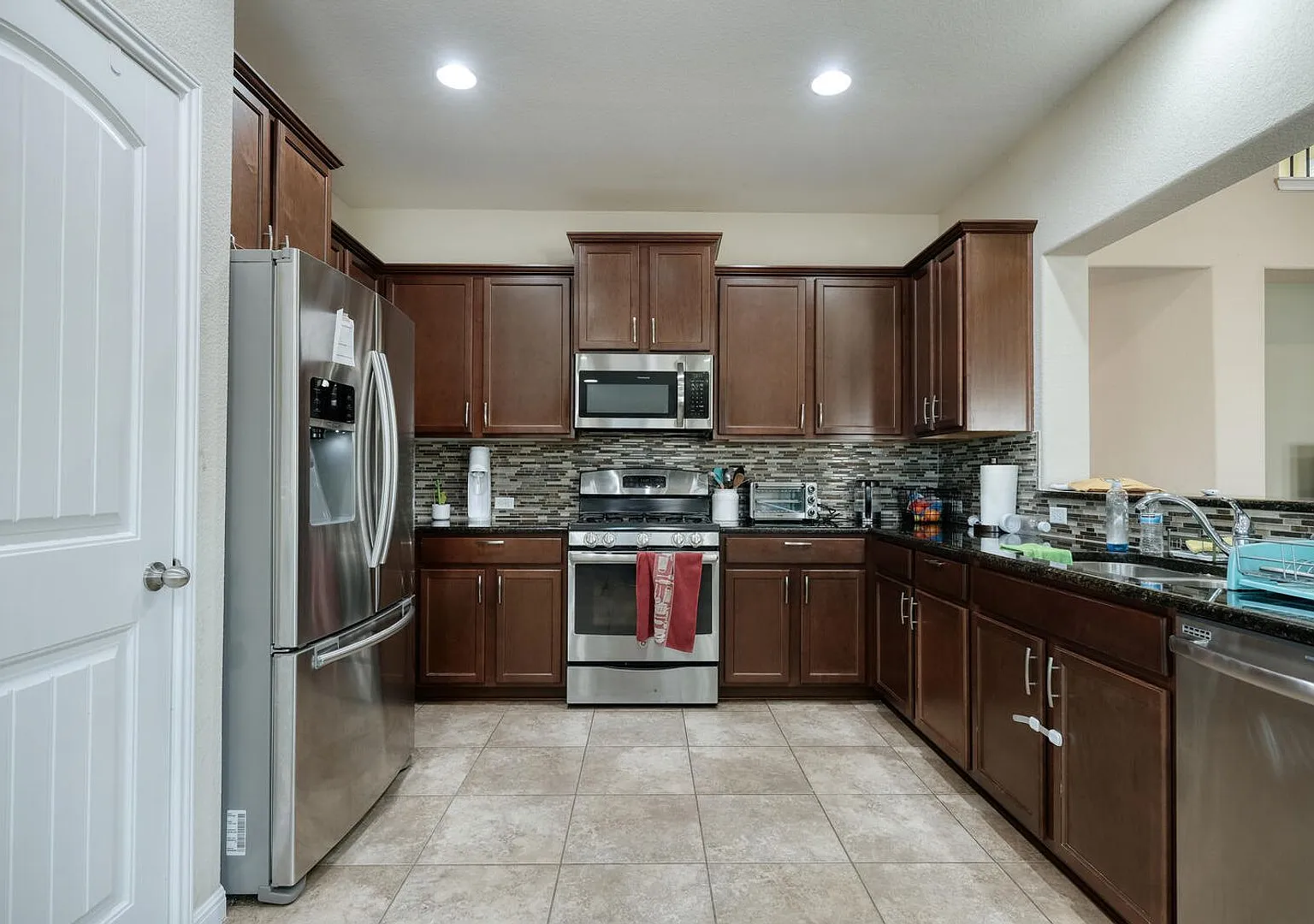 413 Alsatian Lane Leander, TX 78641 — Photo 3