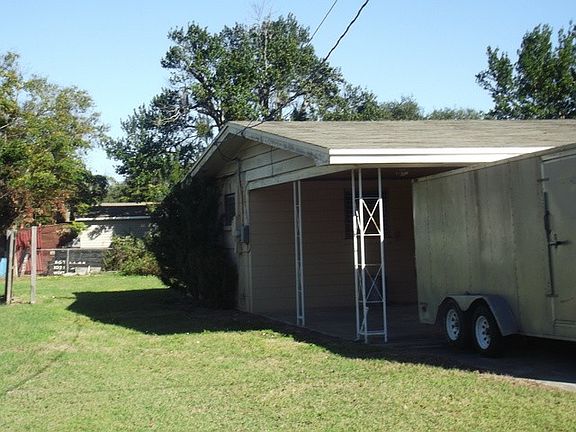 2nd image of 103 6th St W