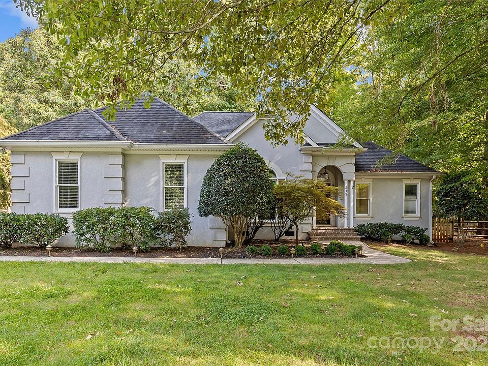 1st image of 219 Timberlane Dr