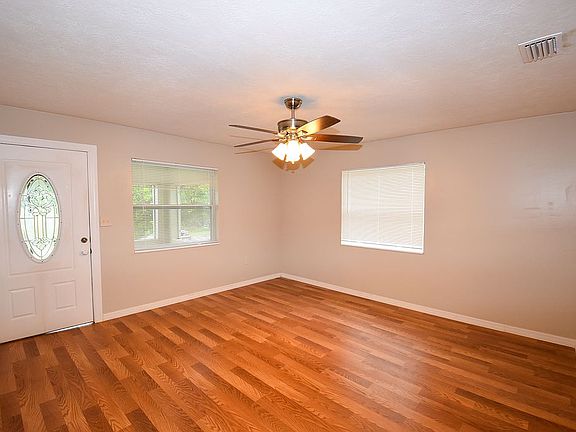 4th image of 333 E Osceola Ave