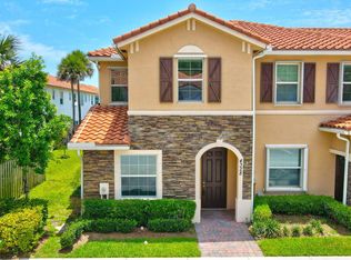 4328 Maybelle Ln, West Palm Beach, FL 33417
