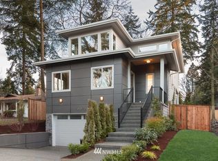 10040 Slater Ave NE #4, Kirkland, WA 98033