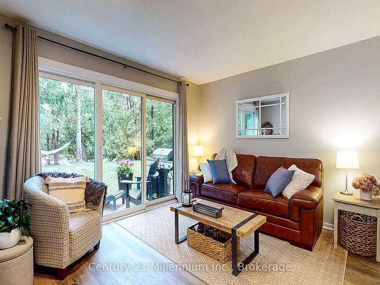 23 Dawson Dr #98 — Photo 9