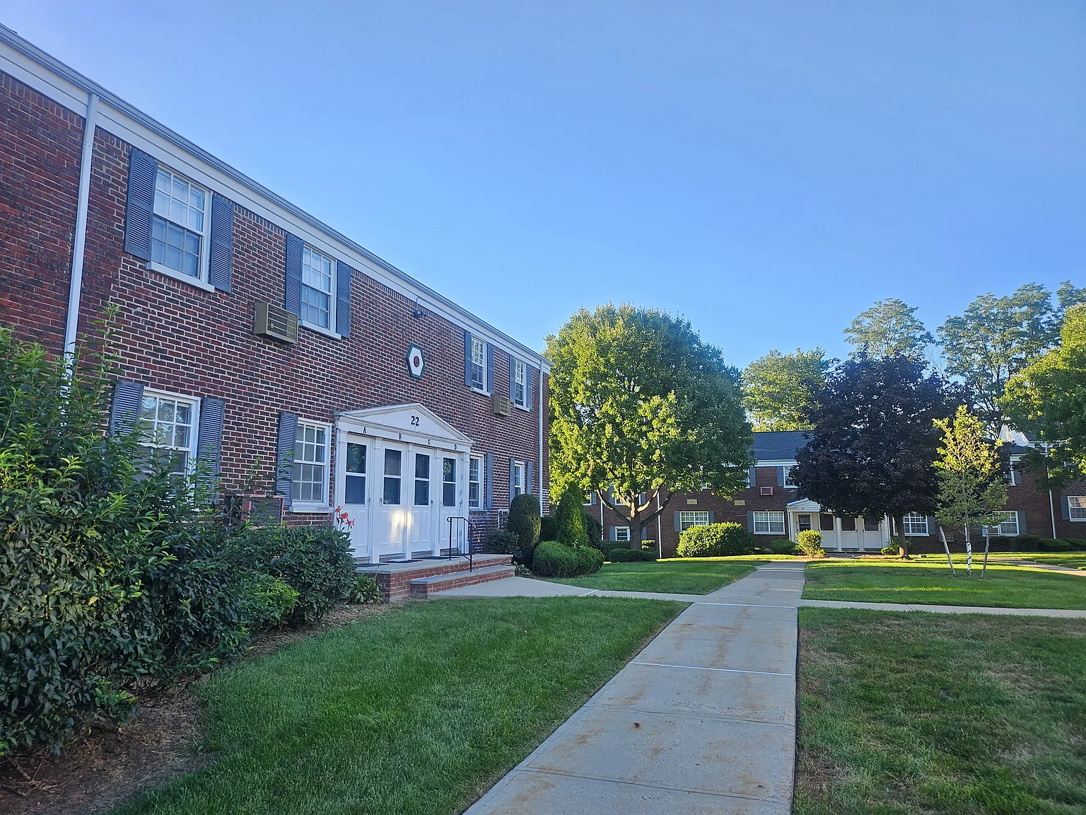 1 bed, 711 sqft, $1,900 — Photo 3
