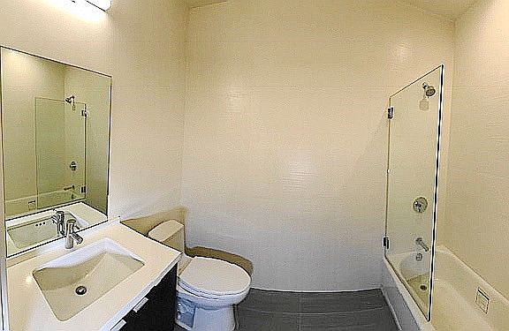 3rd image of 237 Shipley St #331