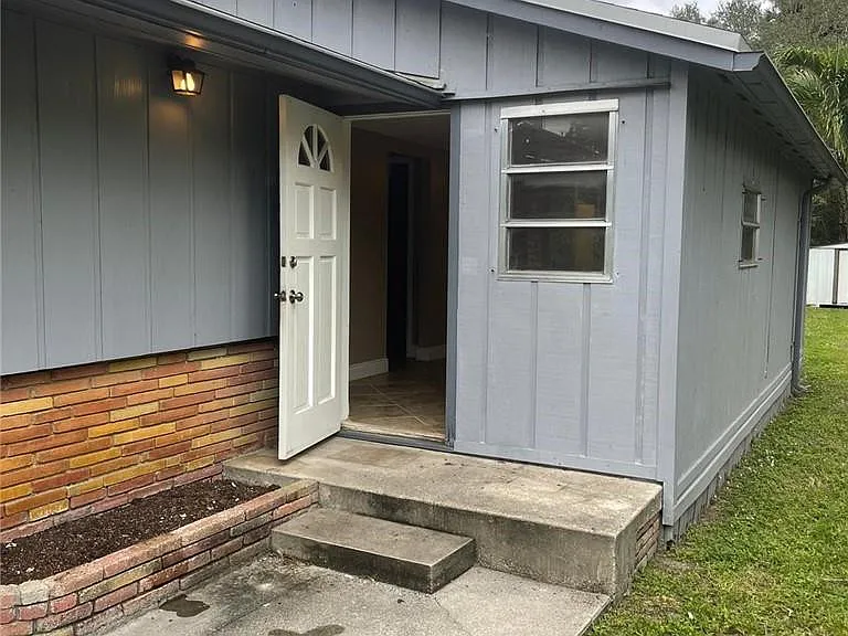 2318 SW 17th Ave #B — Photo 2