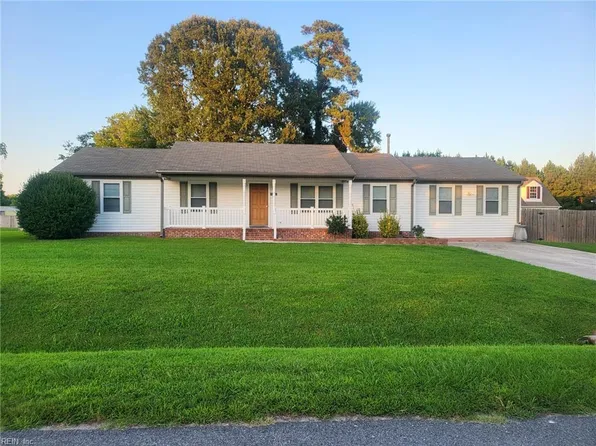 119 Hudgins Farm Dr, Yorktown, VA 23692