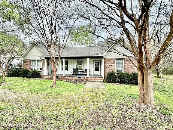 2nd image of 36274 Ebb Guillot Rd