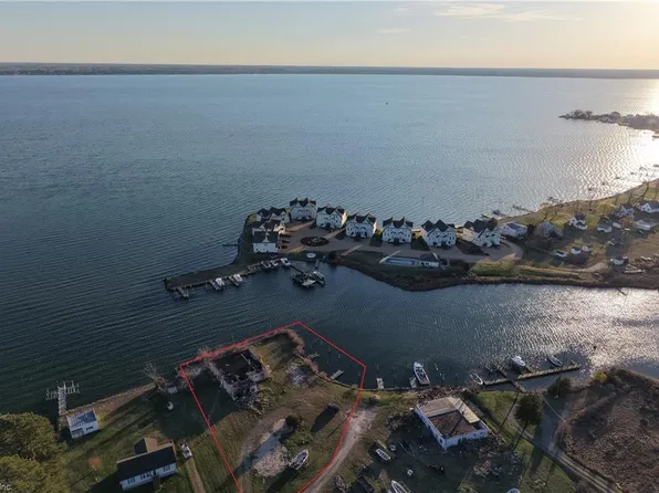 123 Waterview Rd, Lancaster, VA 22503