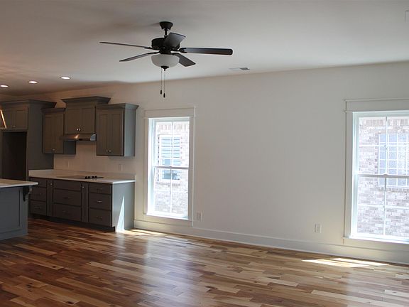 4th image of 2922 Cason Ln