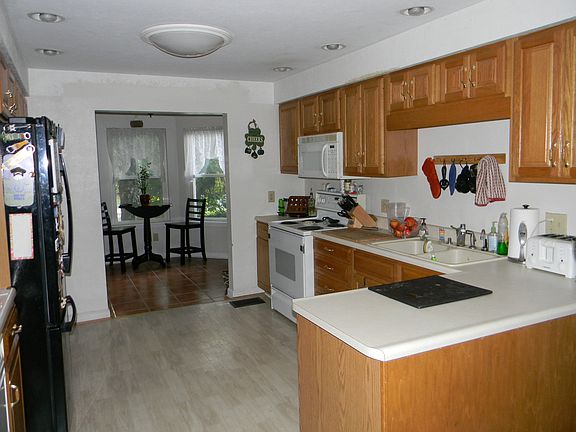 kitchen view into sunroom