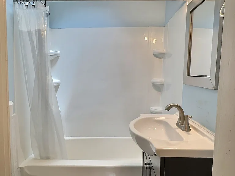 2338 Washington St #3 — Photo 12
