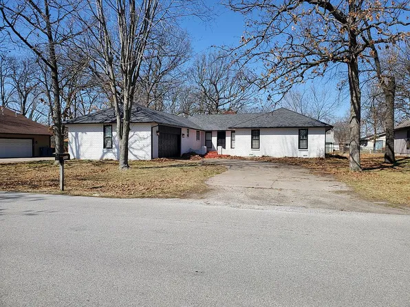 337 Fairway Dr, Carl Junction, MO 64834