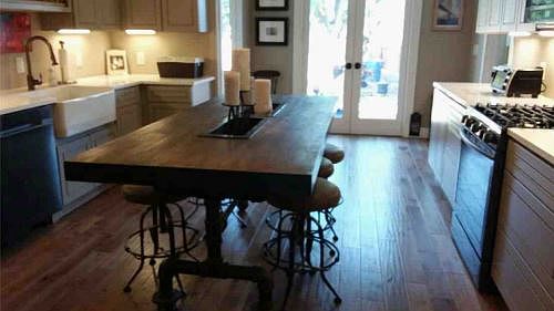 2nd image of 616 2nd St