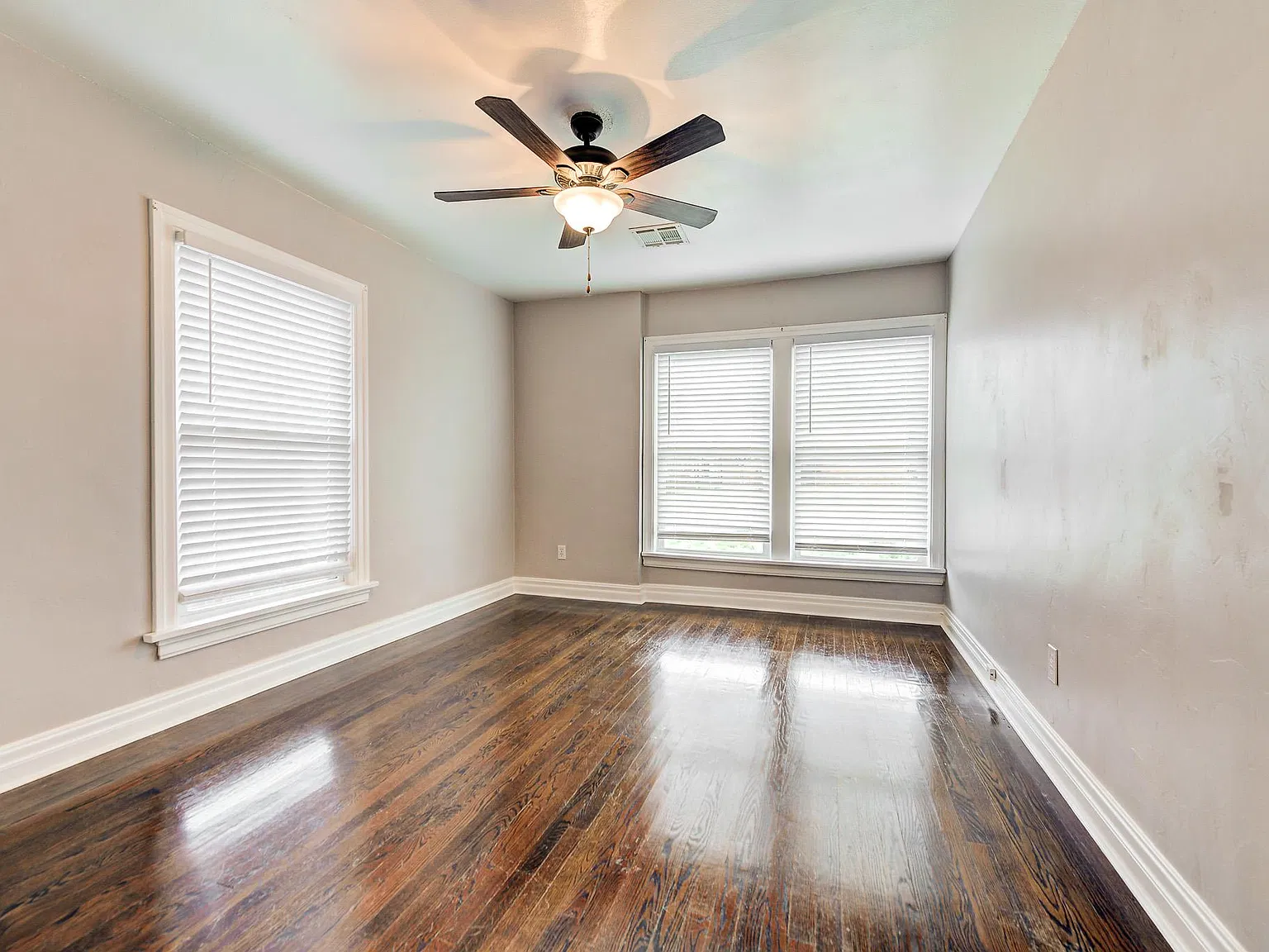 2 bed, 936 sqft, $1,125 — Photo 4