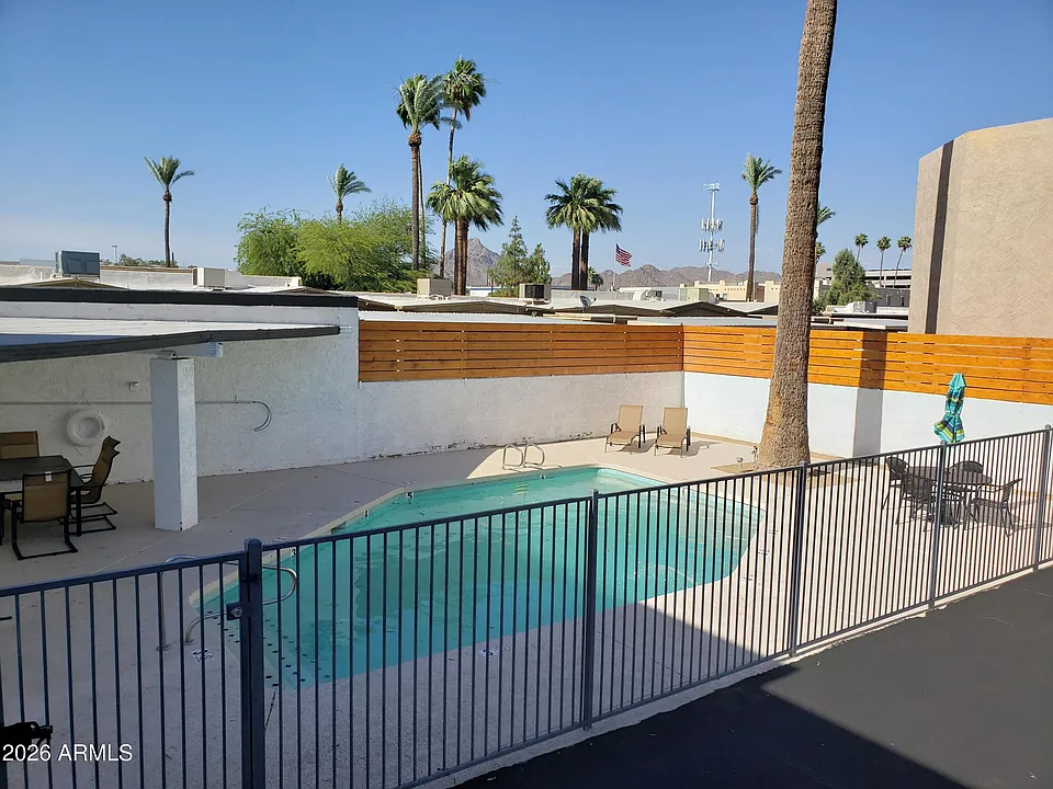 1330 E Highland Ave #28A