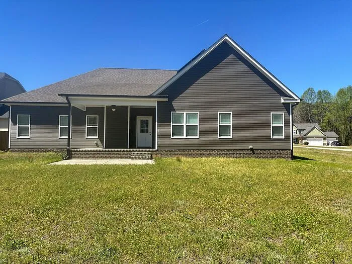 Building Photo - 134 Shady Oaks Dr