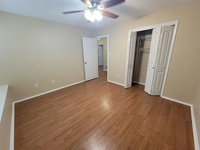 3307 Saint Genevieve Dr — Photo 11