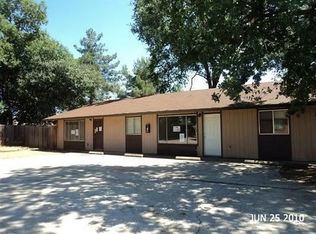 2893 Helen St, Redding, CA 96002