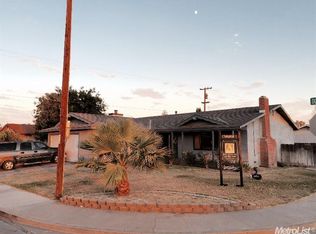 1305 Dove St, Los Banos, CA 93635