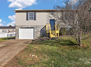 58 Serenity Ln #31, Hickory, NC 28601