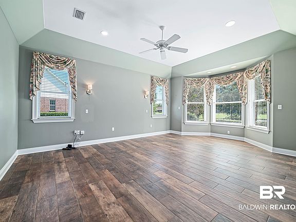 4th image of 3658 Prestwick Cir