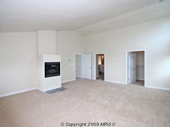 3rd image of 4440 Old Columbia Pike