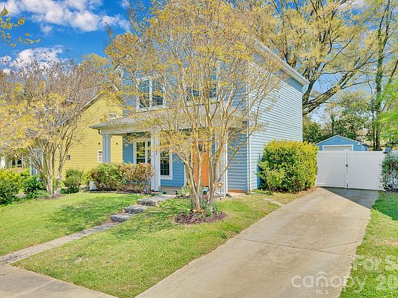 4th image of 1206 Rising Oak Dr