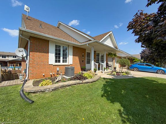 2nd image of 5131 Hawthorn Dr