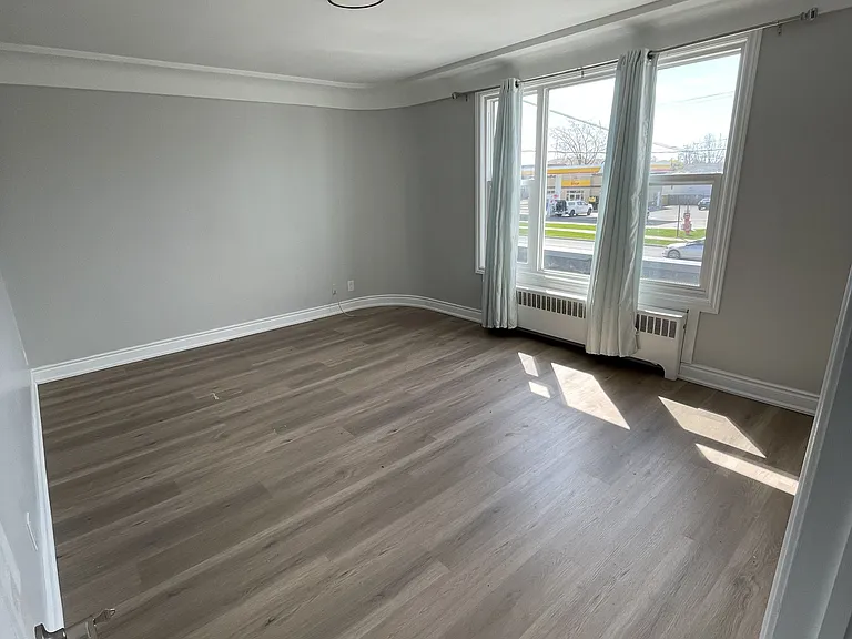 936 E Main St #1 — Photo 8