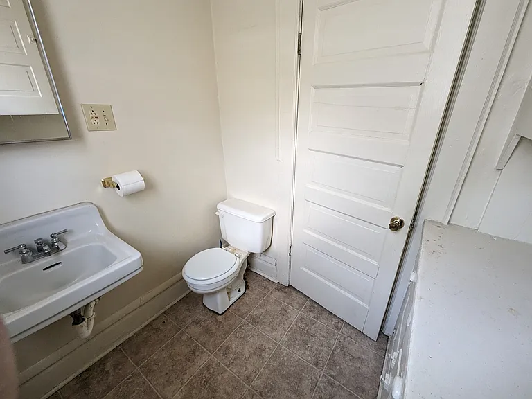 2292 Indiana Ave #2292 — Photo 8