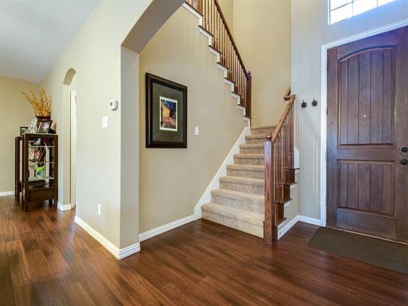 2nd image of 1509 Creek Crest Dr