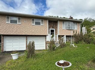 817 Oakdale Rd, Johnson City, NY 13790