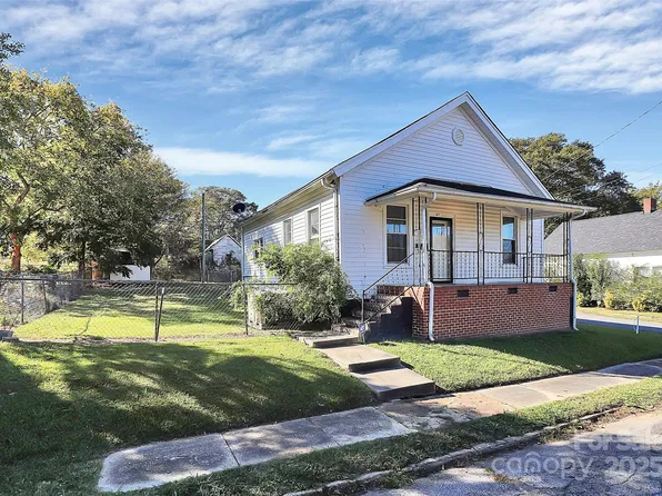 511 W Elliott St, Chester, SC 29706