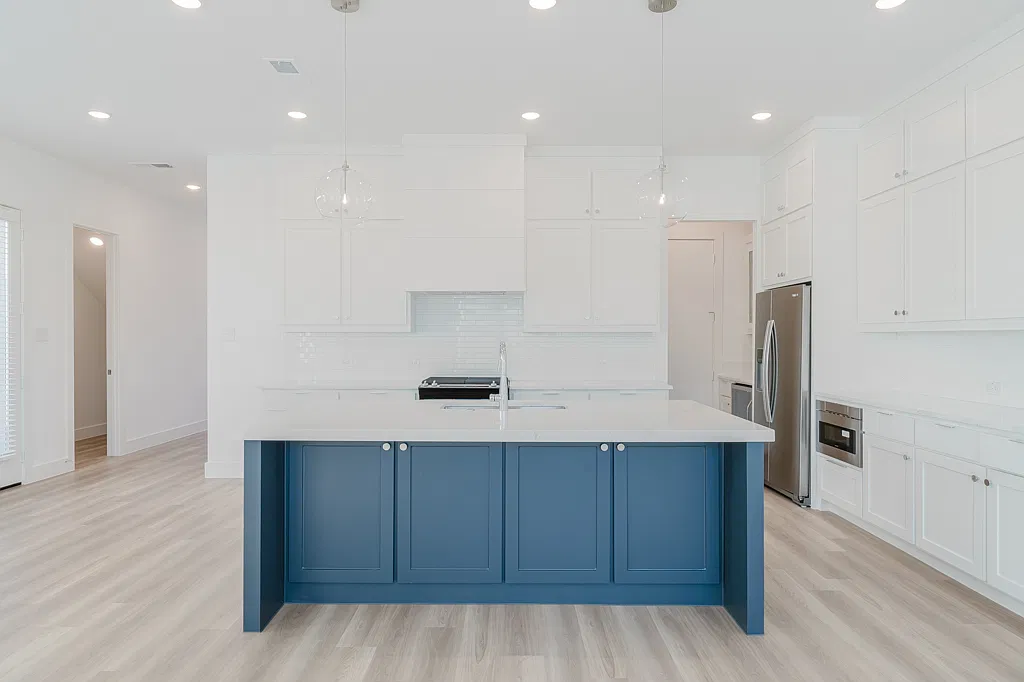 3 bed, 2.5 bath, 2337 sqft, $3,500 — Photo 4