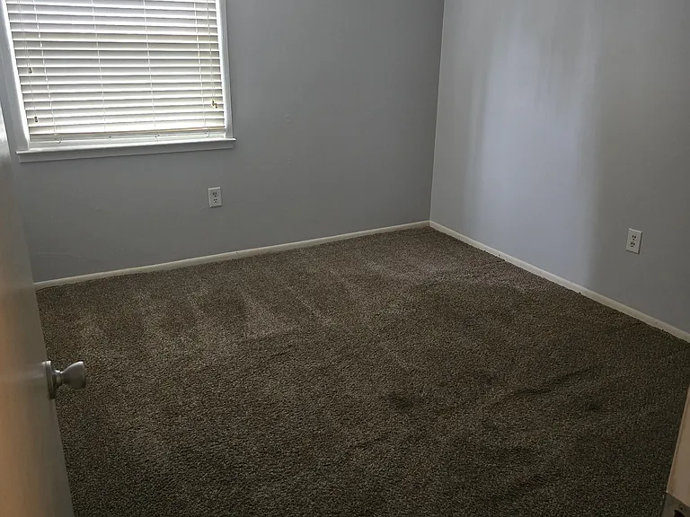 13811 Delaney Rd — Photo 18