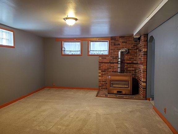 5th image of 1104 E Gallatin St
