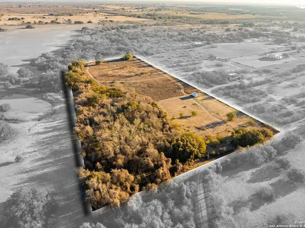 1666 County Road 106 LOT 1, Floresville, TX 78114