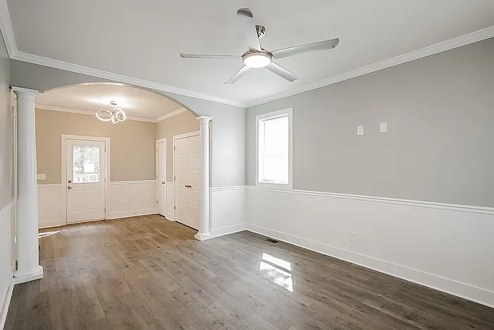 2320 Franco Rd — Photo 5