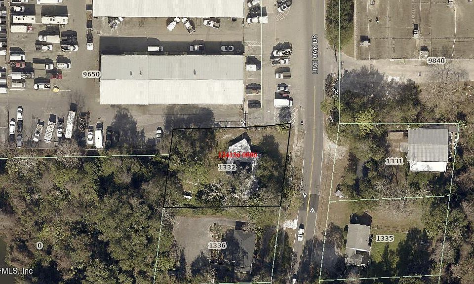 2nd image of 1332 LIVE OAK Drive