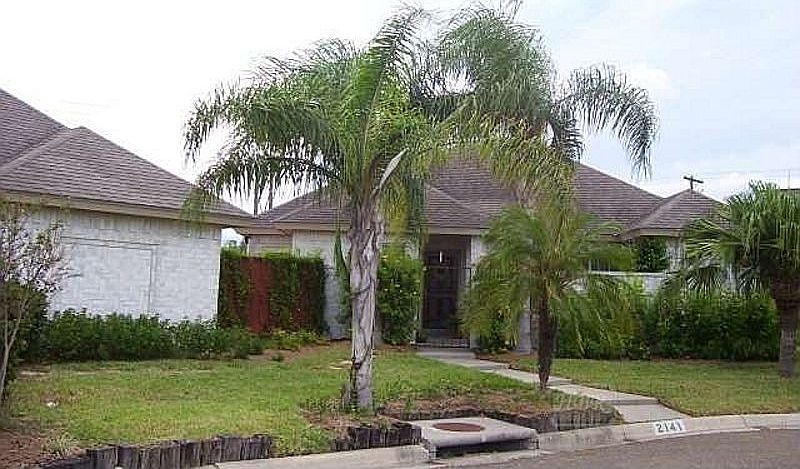 1st image of 2141 Shadowbrook Cir